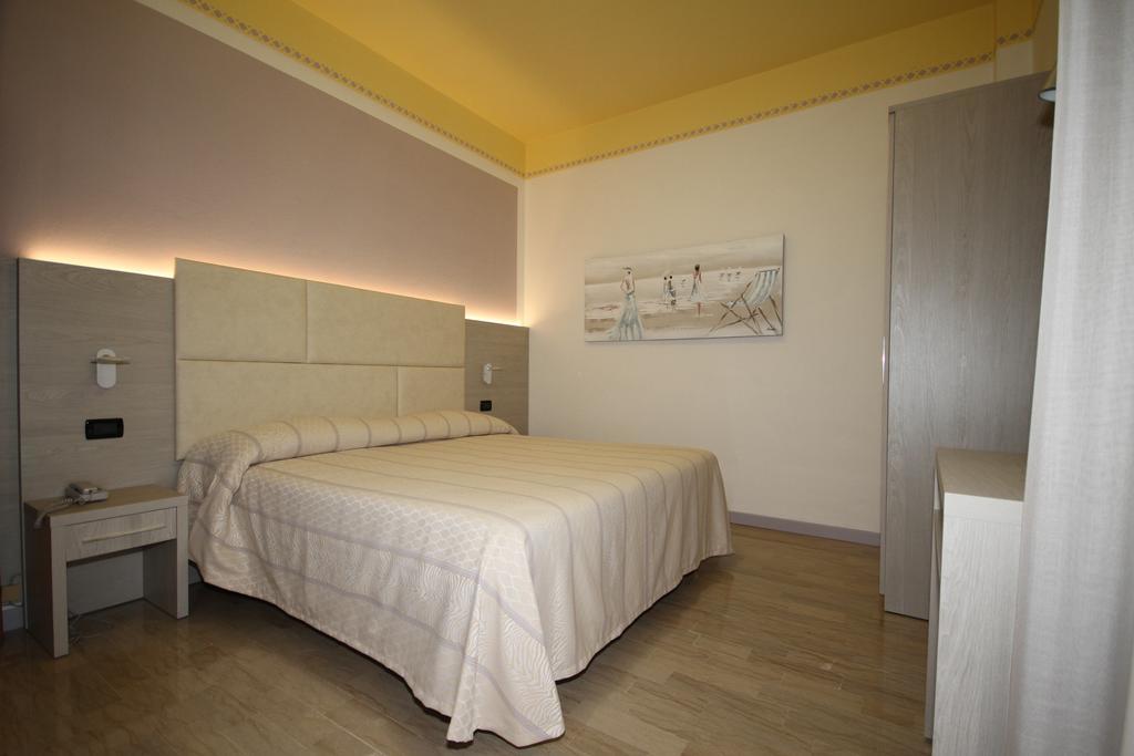 Hotel Grado Bellaria-Igea Marina Exterior photo