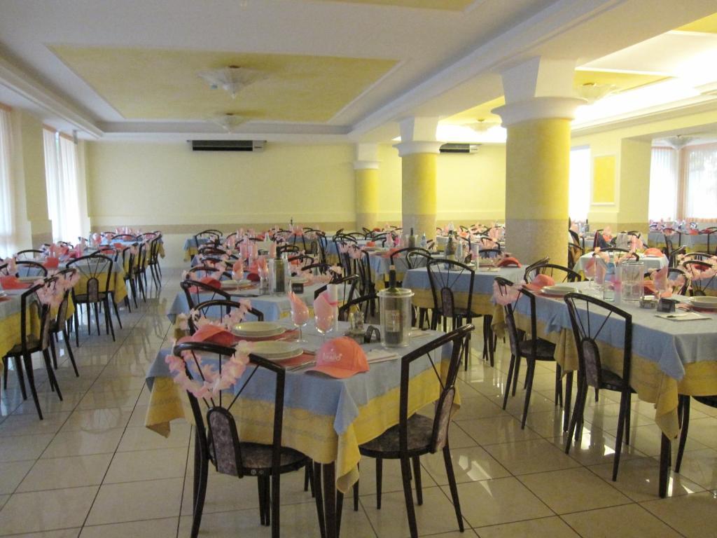 Hotel Grado Bellaria-Igea Marina Exterior photo